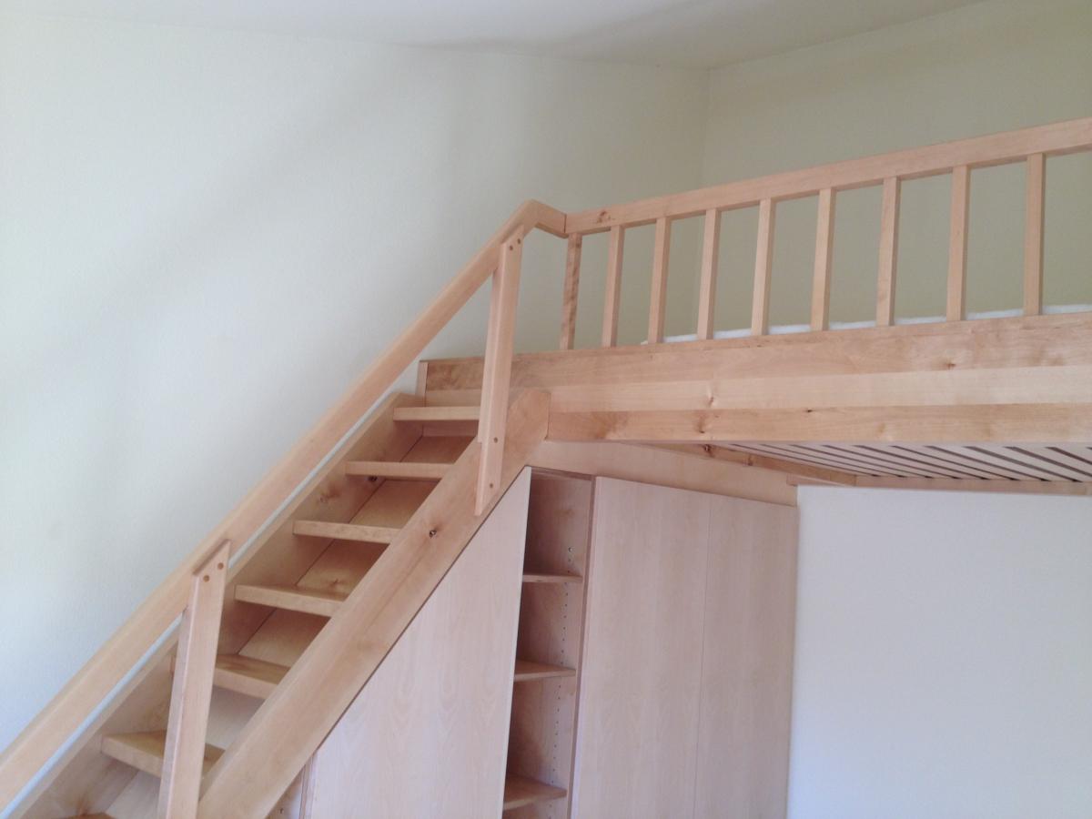 Kinderzimmer mit hochbett